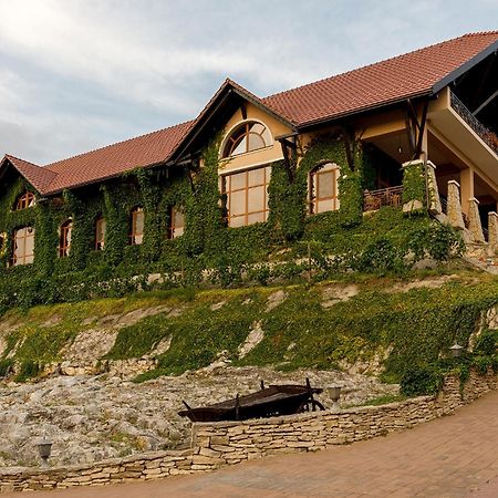 Chateau Vartely ออร์เฮ ภายนอก รูปภาพ