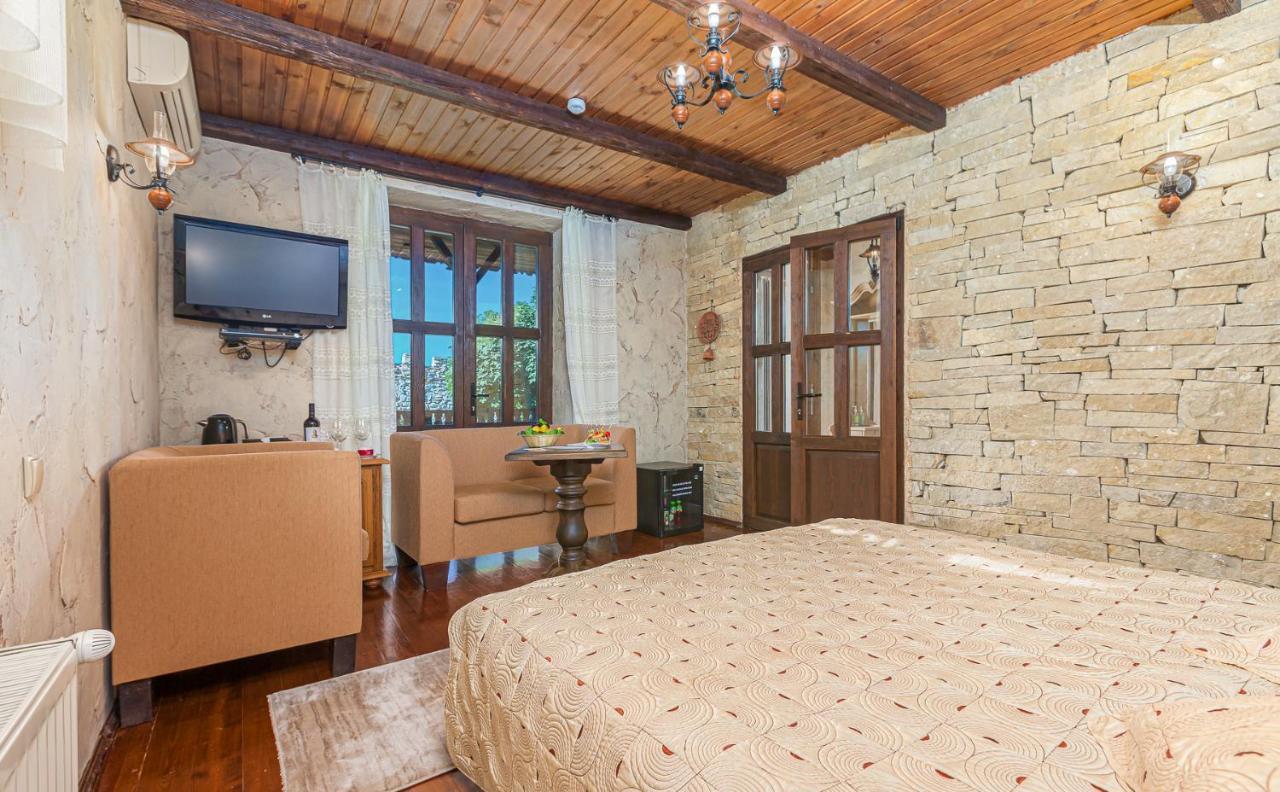 Chateau Vartely ออร์เฮ ภายนอก รูปภาพ